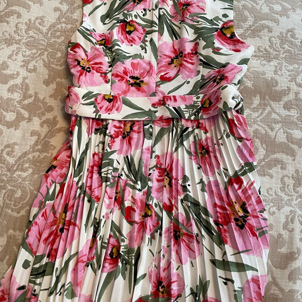T. Tahari Floral Sleeveless Maxi Dress - Picture 7 of 8